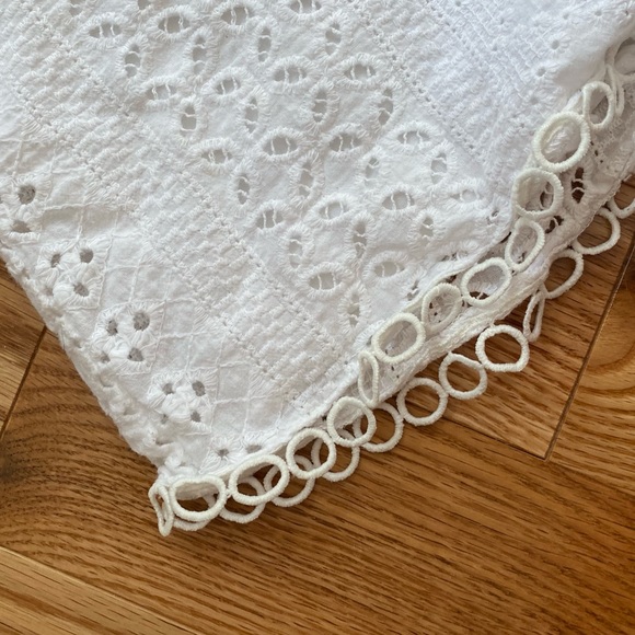 White Eyelet Shorts - Picture 2 of 4